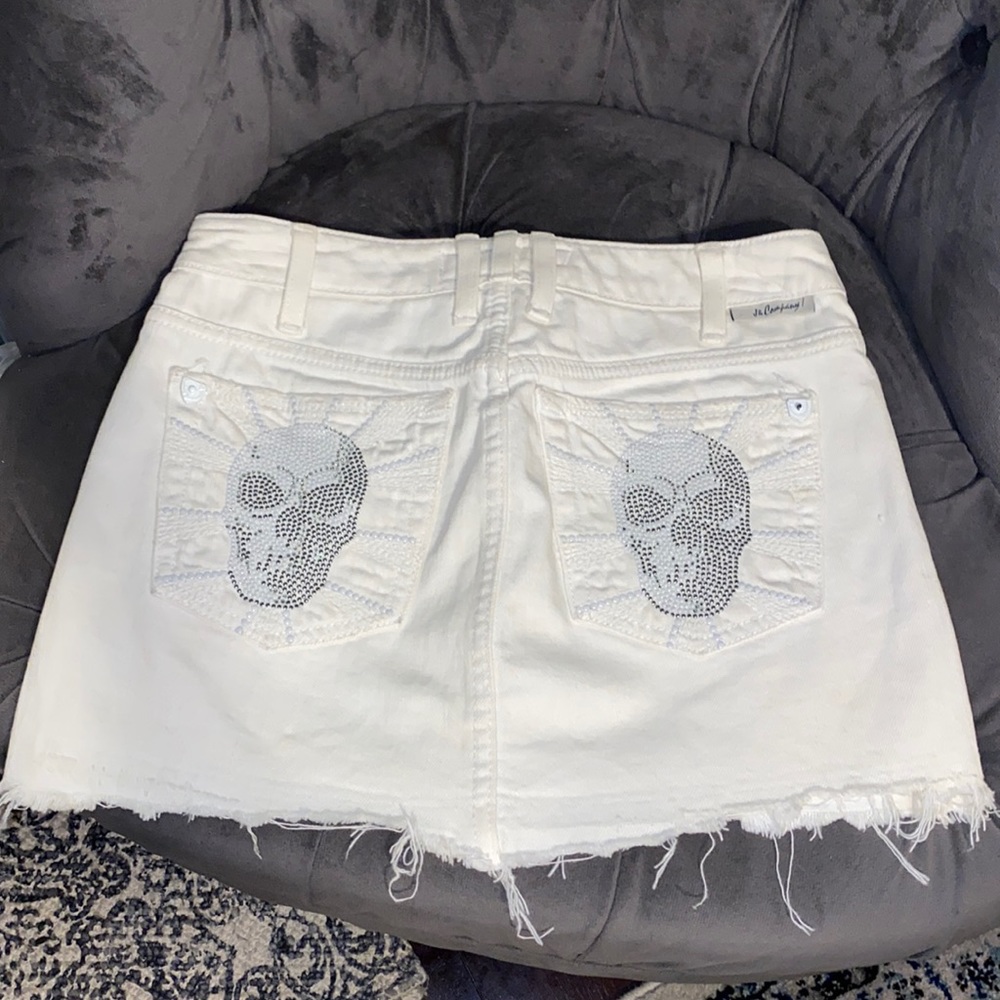 J&Company (white skirt)